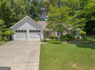 1097 Kearney Ln, Powder Springs, GA 30127