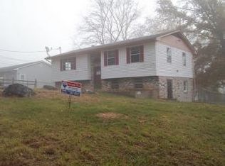 1019 Old Stage Rd, Rogersville, TN 37857