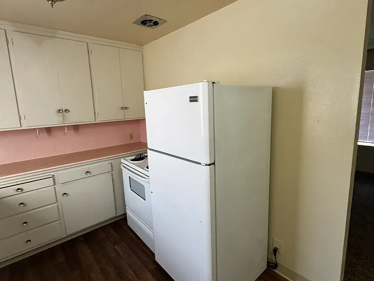 1560 Telegraph Ave — Photo 9