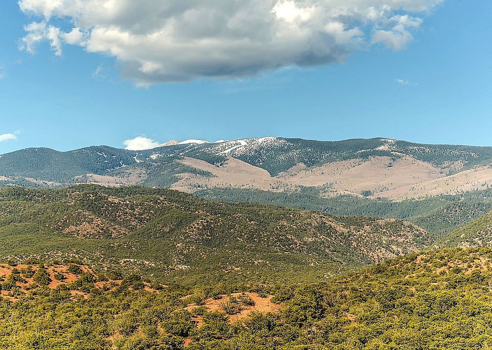 1st image of 31 Sangre De Cristo Dr