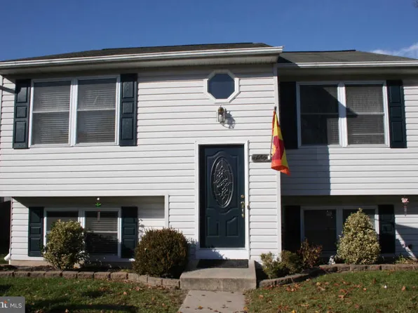 766 210th St, Pasadena, MD 21122