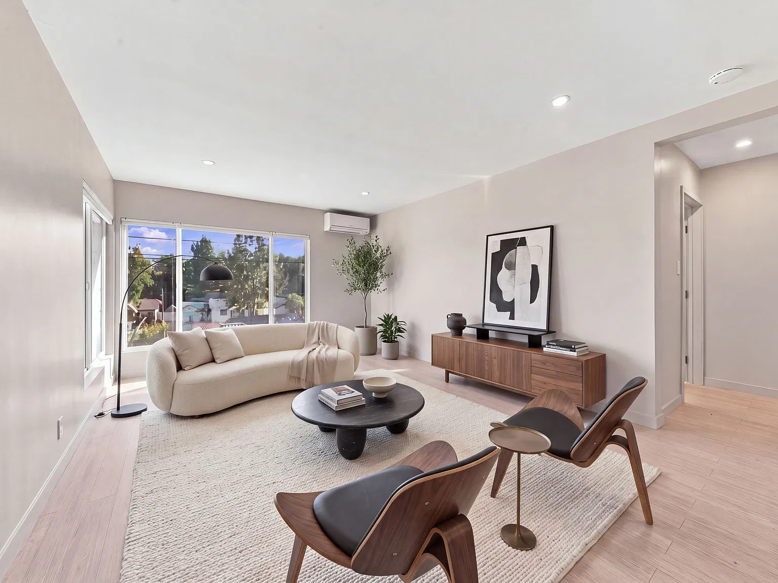1 bed, 700 sqft, $2,895 — Photo 1