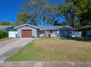 37 Lemon Twist Ln, Port Orange, FL 32129