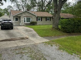 616 Chrysler St, Kalamazoo, MI 49048