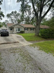 616 Chrysler St, Kalamazoo, MI, 49048