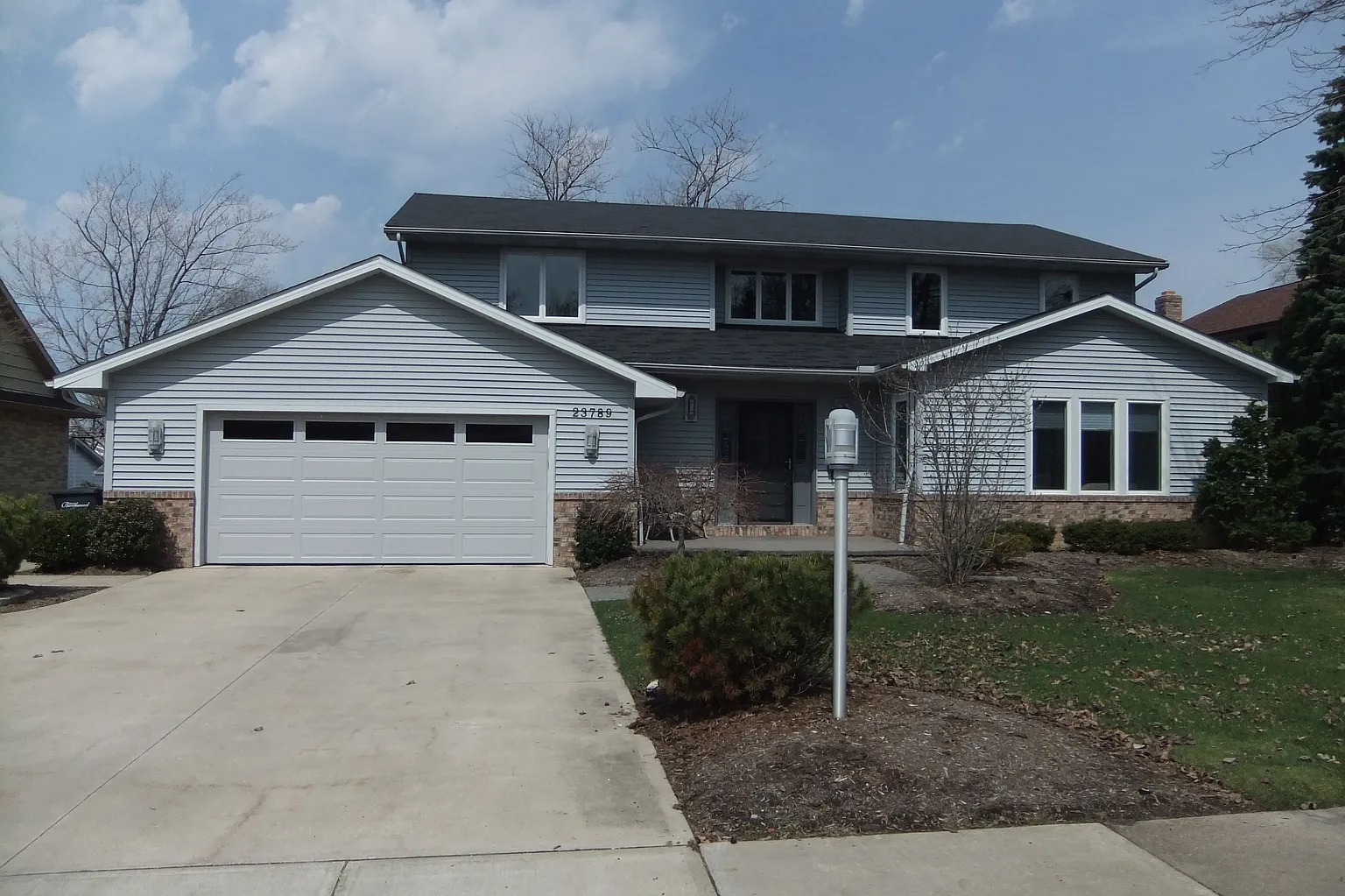 23789 Wendover Dr photo 1