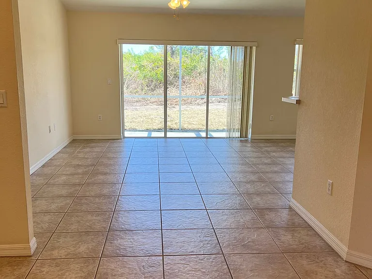 6795 David Blvd #A — Photo 4