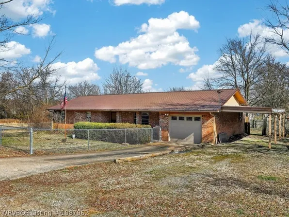 901 Reynolds Ave, Poteau, OK 74953