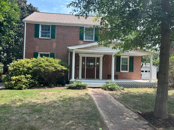 243 N Granada St, Arlington, VA 22203