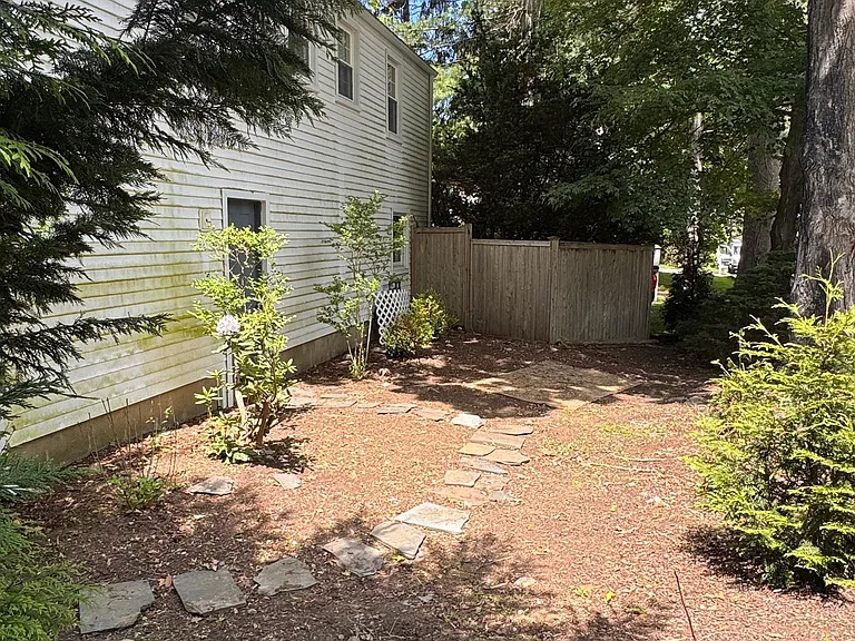 19 Whitney St — Photo 19