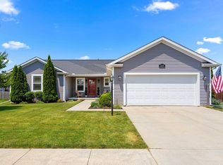 1209 Saddle Brook Ln, Metamora, IL 61548
