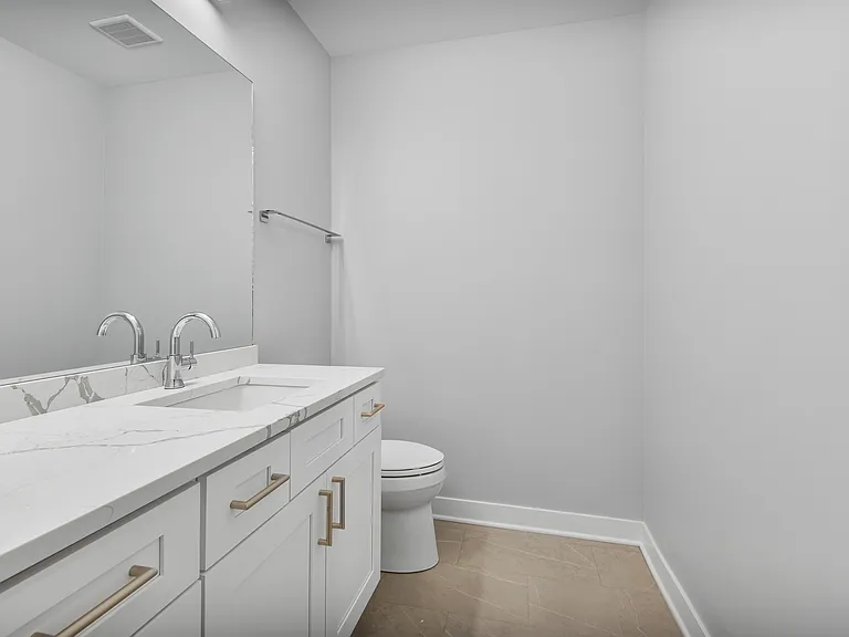4637 N Ashland Ave #302 — Photo 16