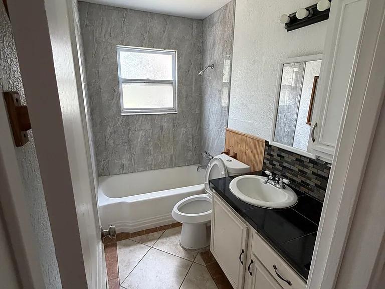 1414 Cedar Crest Dr — Photo 10