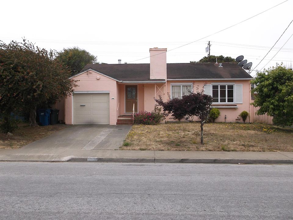 Highly desirable neighborhood