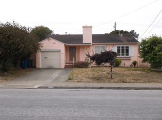 206 Village Ln, Daly City, CA 94015