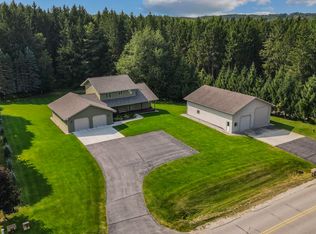 10652 Deal Rd, Williamsburg, MI 49690
