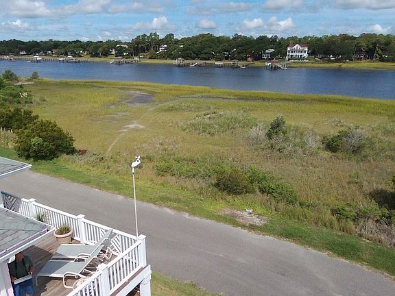 Deck overlooking ICW