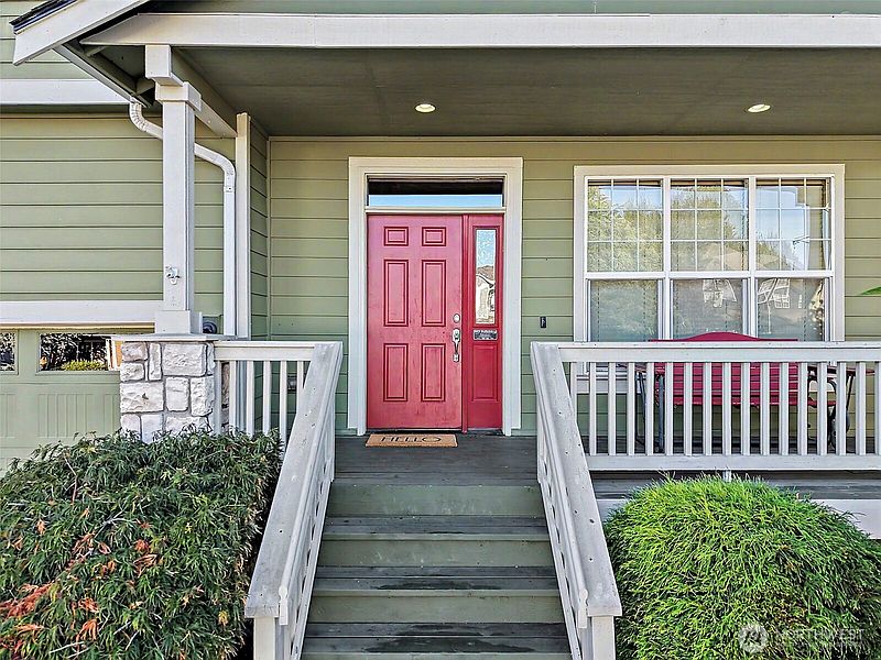 2nd image of 9207 226th Avenue E