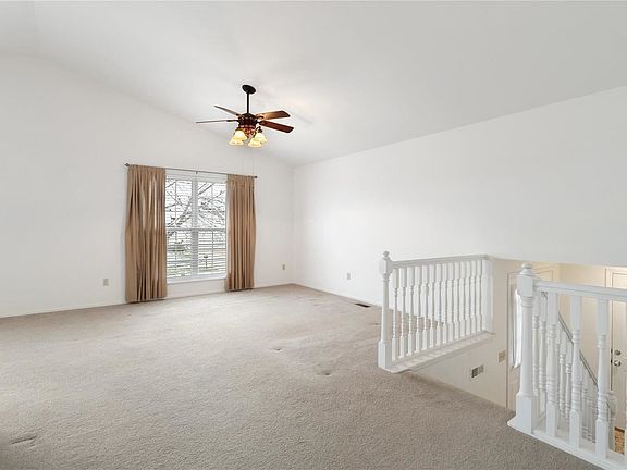 5th image of 2218 Autumn Trace Pkwy