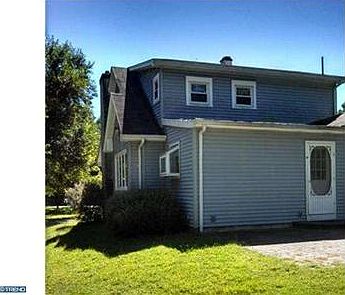 2nd image of 407 Tylers Mill Rd