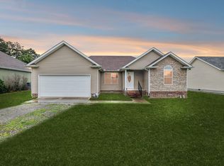 205 Wiseman Rd, Tullahoma, TN 37388