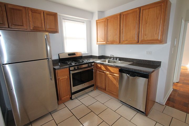 1st image of 18311 Hillside Ave APT 9J