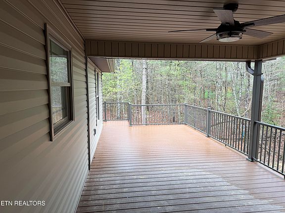3rd image of 183 Natchez Cir