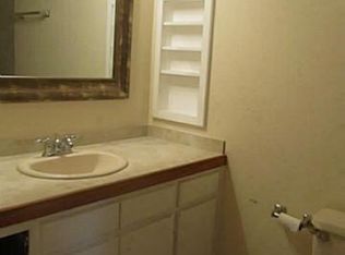 101 Bluebird Cir, Denton, TX 76209