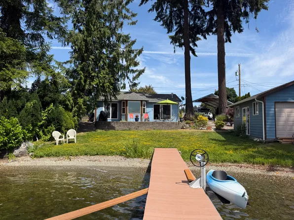 16102 Peninsula Rd, Stanwood, WA 98292