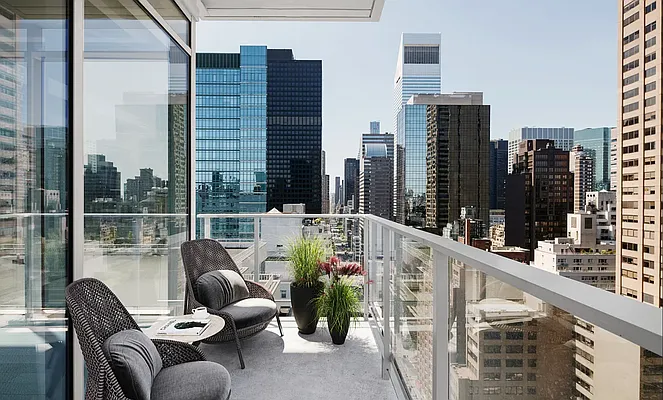 Rented by Koriny NYC LLC | media 11