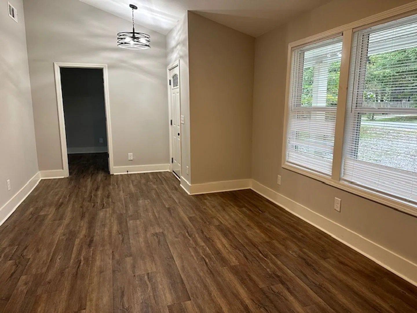 3 bed 1 bath Gainesville — Photo 3