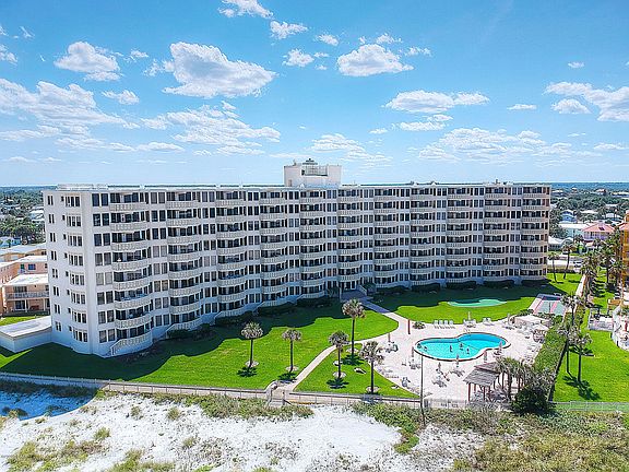 2nd image of 601 Atlantic Ave APT 2040