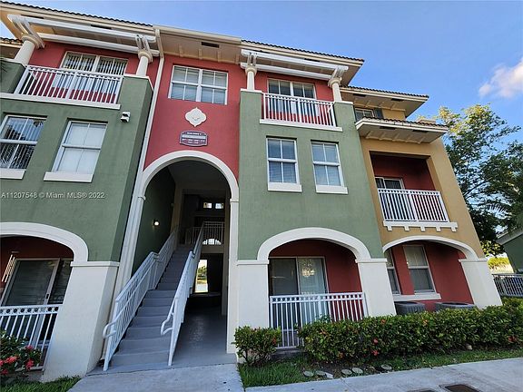 2nd image of 11001 NW 83rd St APT 105