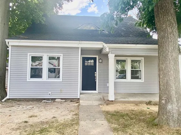 65 James L L Burrell Avenue, Hempstead, NY 11550