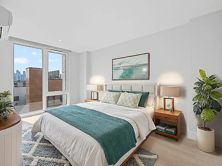 132 Willis Ave #505 — Photo 3
