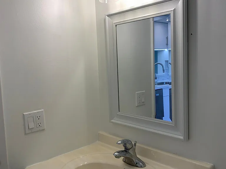 281 W Park Dr #2 — Photo 23