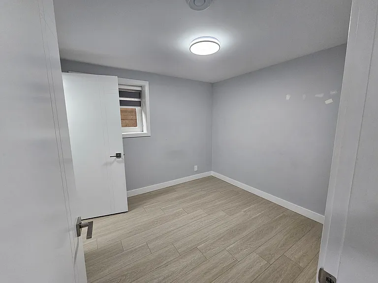 33347 Best Ave — Photo 6