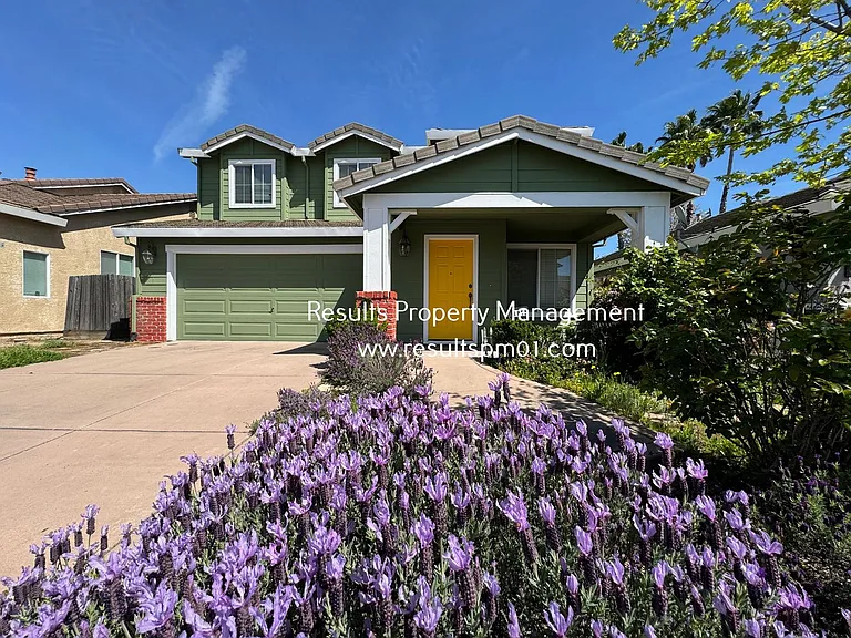 1816 Stonecrest Dr — Photo 1
