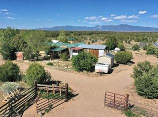 217 S Carson Rd, Carson, NM 87517