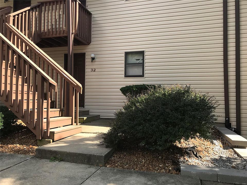 1st image of 32 Pepperwood Ct