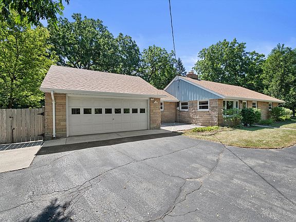 2nd image of S78W20783 Hillendale Dr