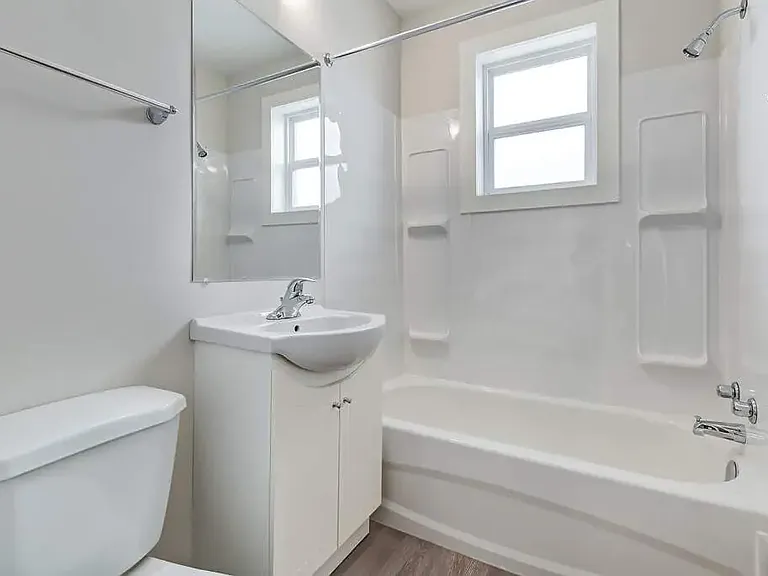 3211 Portnall Ave — Photo 8