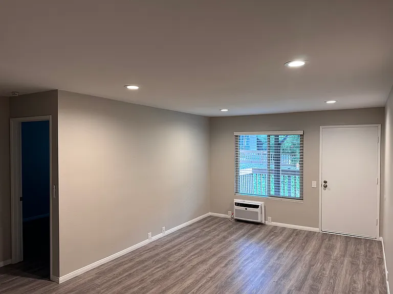 6394 Rancho Mission Rd #110 — Photo 5