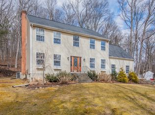120 Mountain Ridge Dr, Coventry, CT 06238