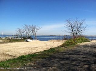 13 5th St, Highlands, NJ 07732