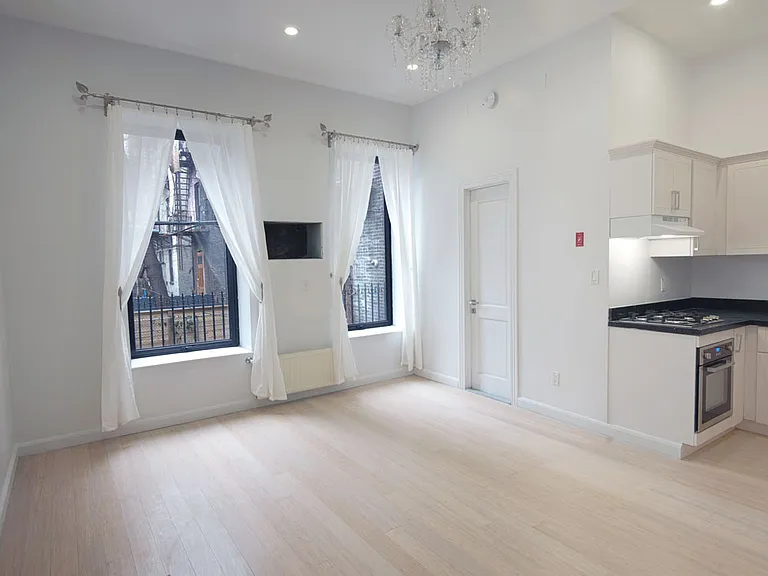 78 Herkimer St #205 — Photo 1