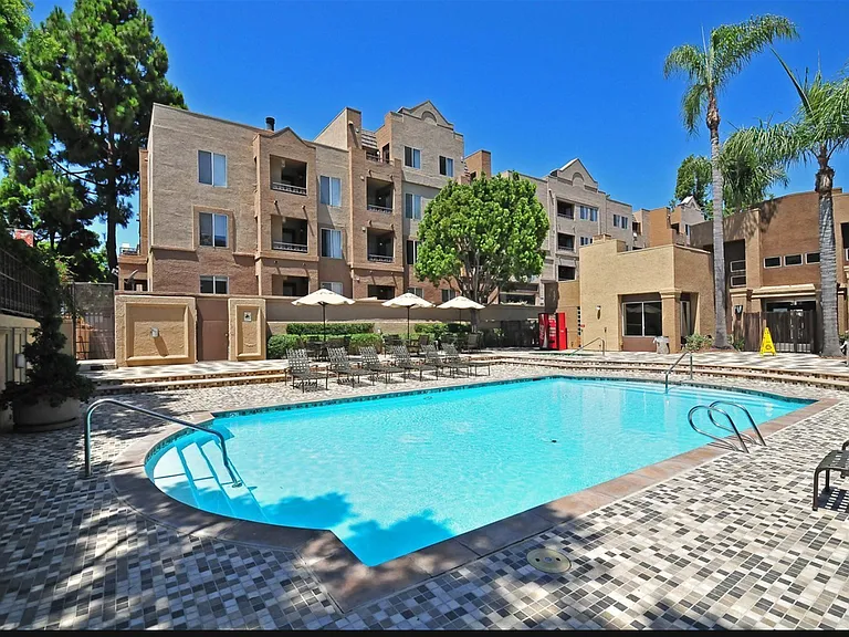 3550 Lebon Dr #6407 — Photo 33