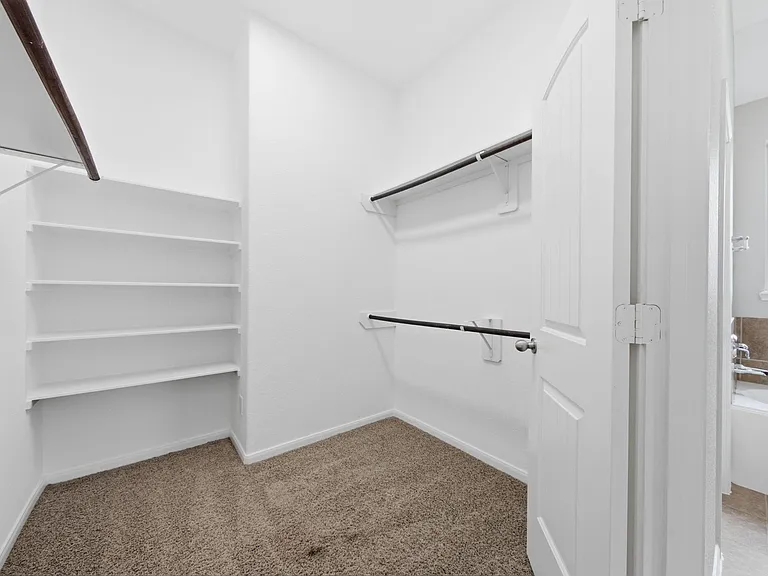 4207 Canterbury Park Ln — Photo 21