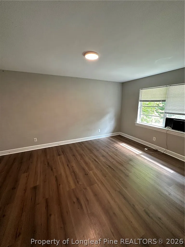 1 bed, 1.0 bath, 675 sqft, $1,050 — Photo 3