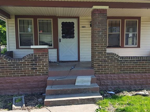 2nd image of 1601 Comer Ave